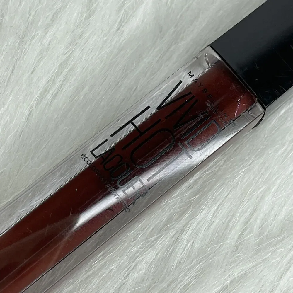 Maybelline New York Vivid Hot Lacquer Color Sensational Lip Gloss‎ (Retro #74)